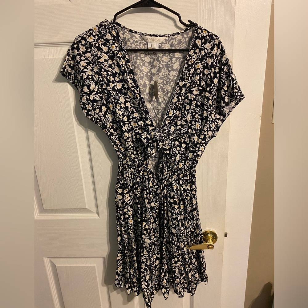 Apricot Floral Dress Women Size 6